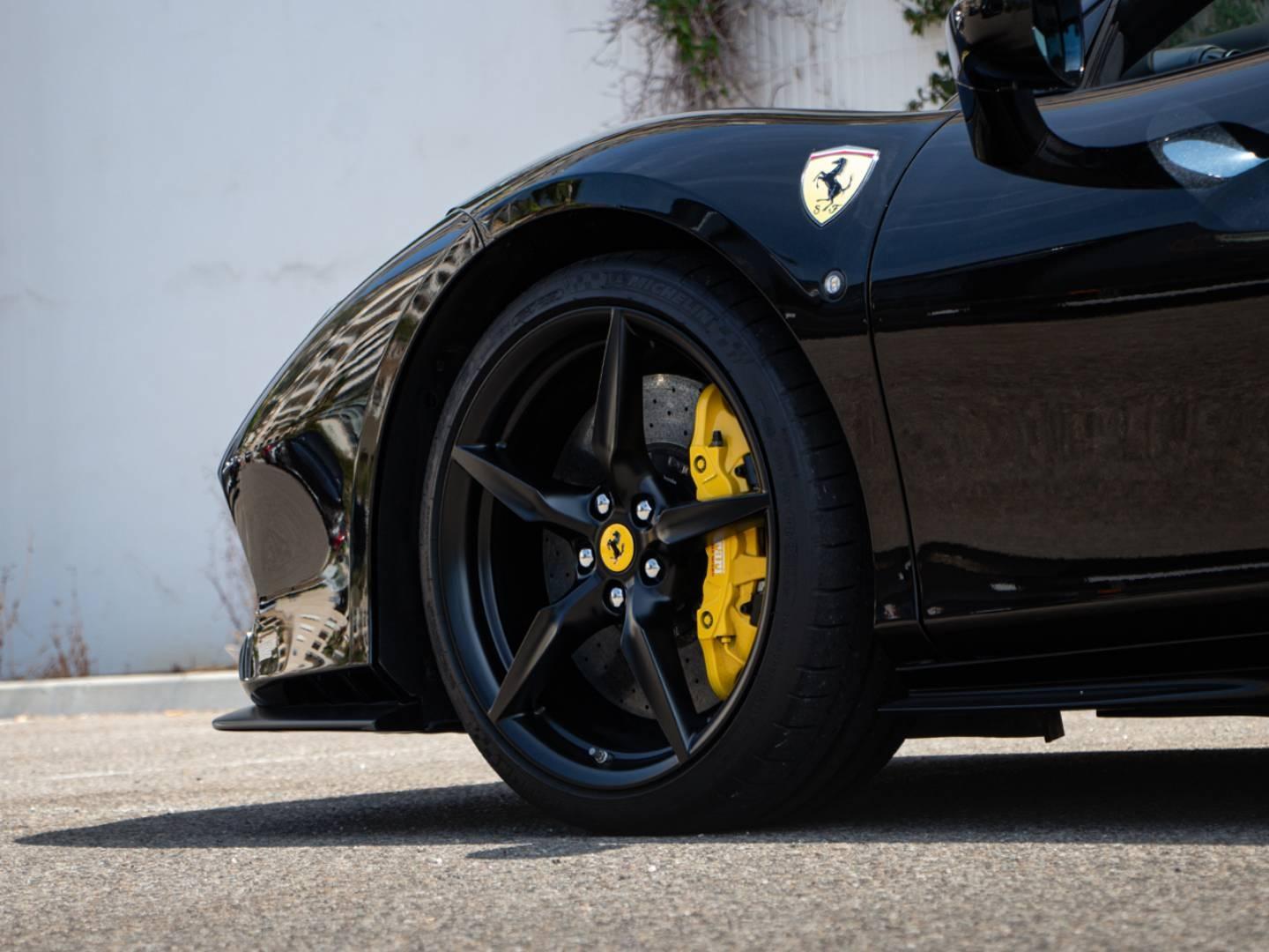 Image FERRARI F8 SPIDER V8 3.9 Biturbo