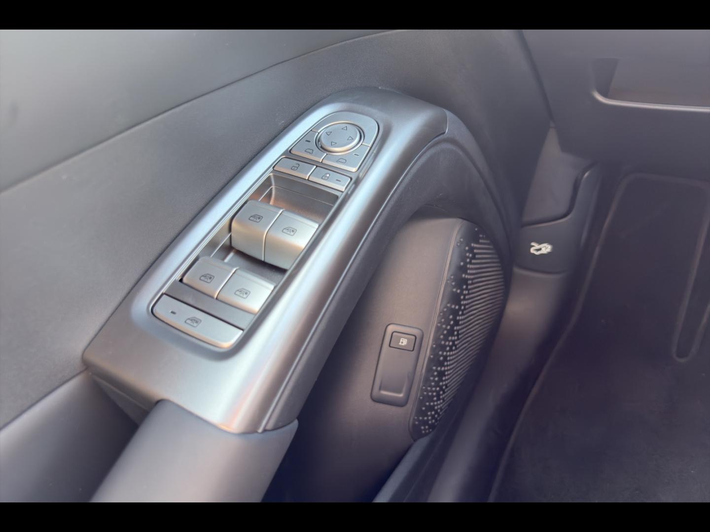 Image BYD Dolphin G 1.5 DM-i 175ch Active