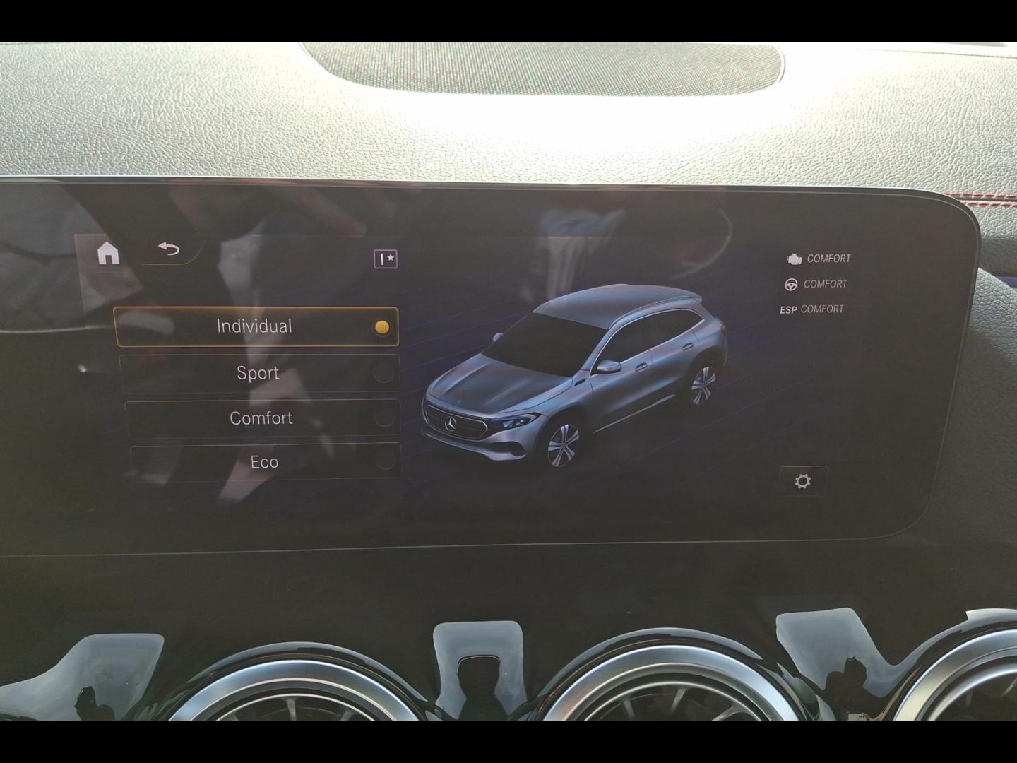 Image MERCEDES-BENZ EQA 250+ 190ch AMG Line