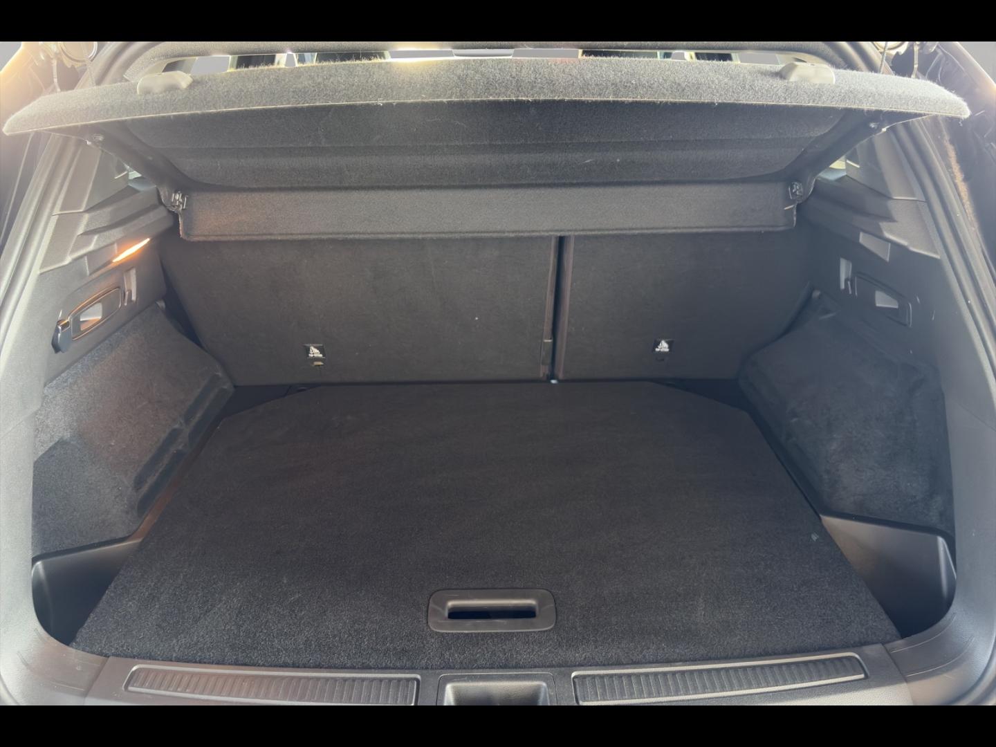 Image RENAULT Austral 1.2 E-Tech full hybrid 200ch Techno esprit Alpine - 24