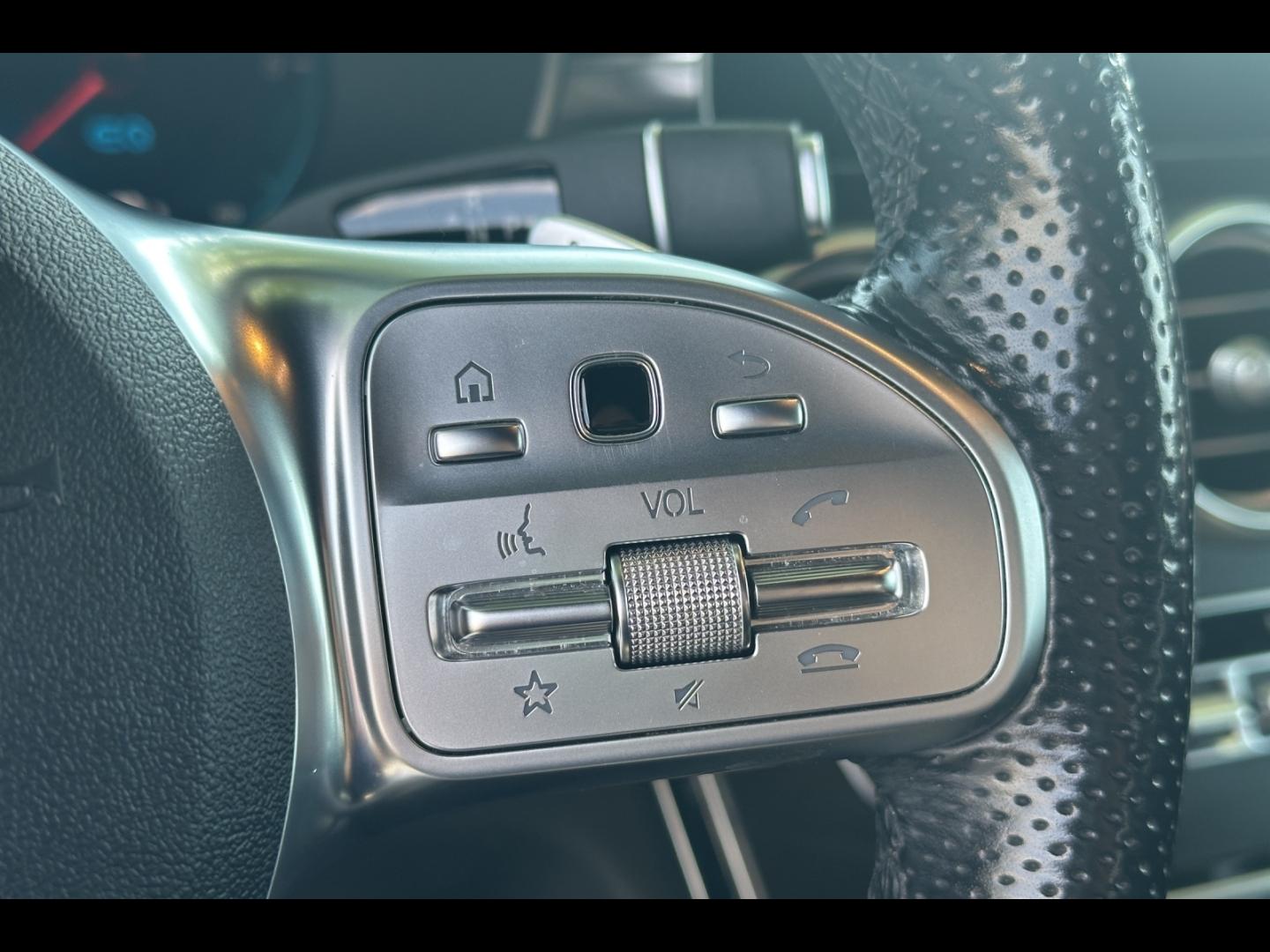 Image MERCEDES-BENZ Classe C 300 de 194+122ch AMG Line 9G-Tronic