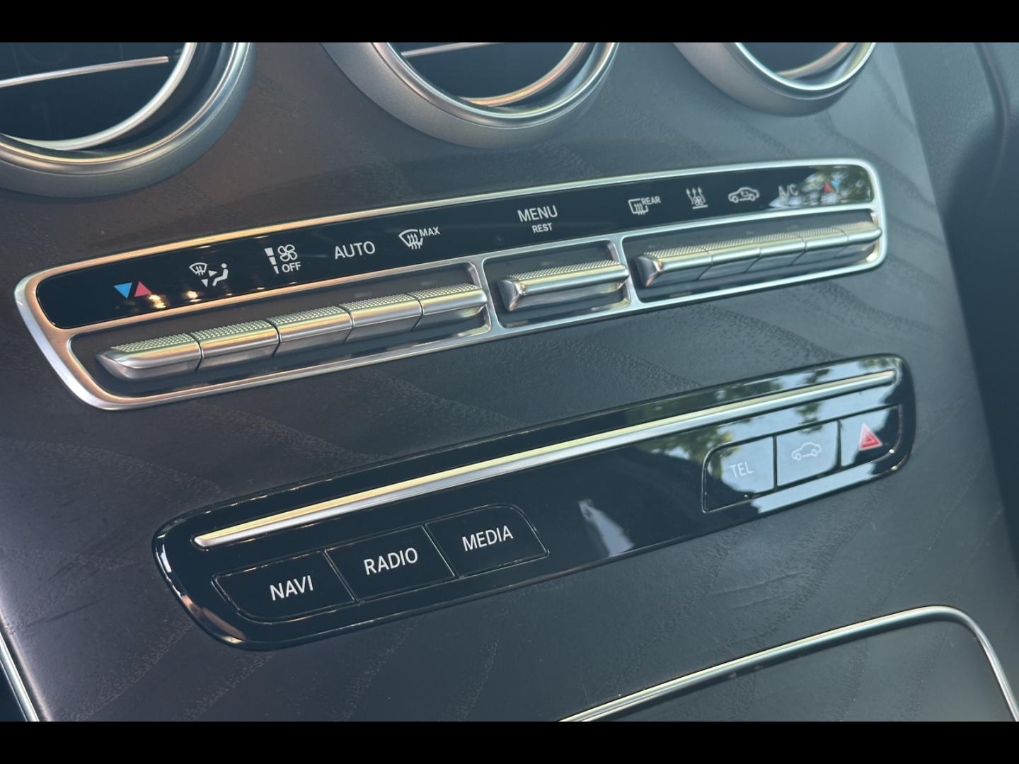 Image MERCEDES-BENZ Classe C 300 de 194+122ch AMG Line 9G-Tronic