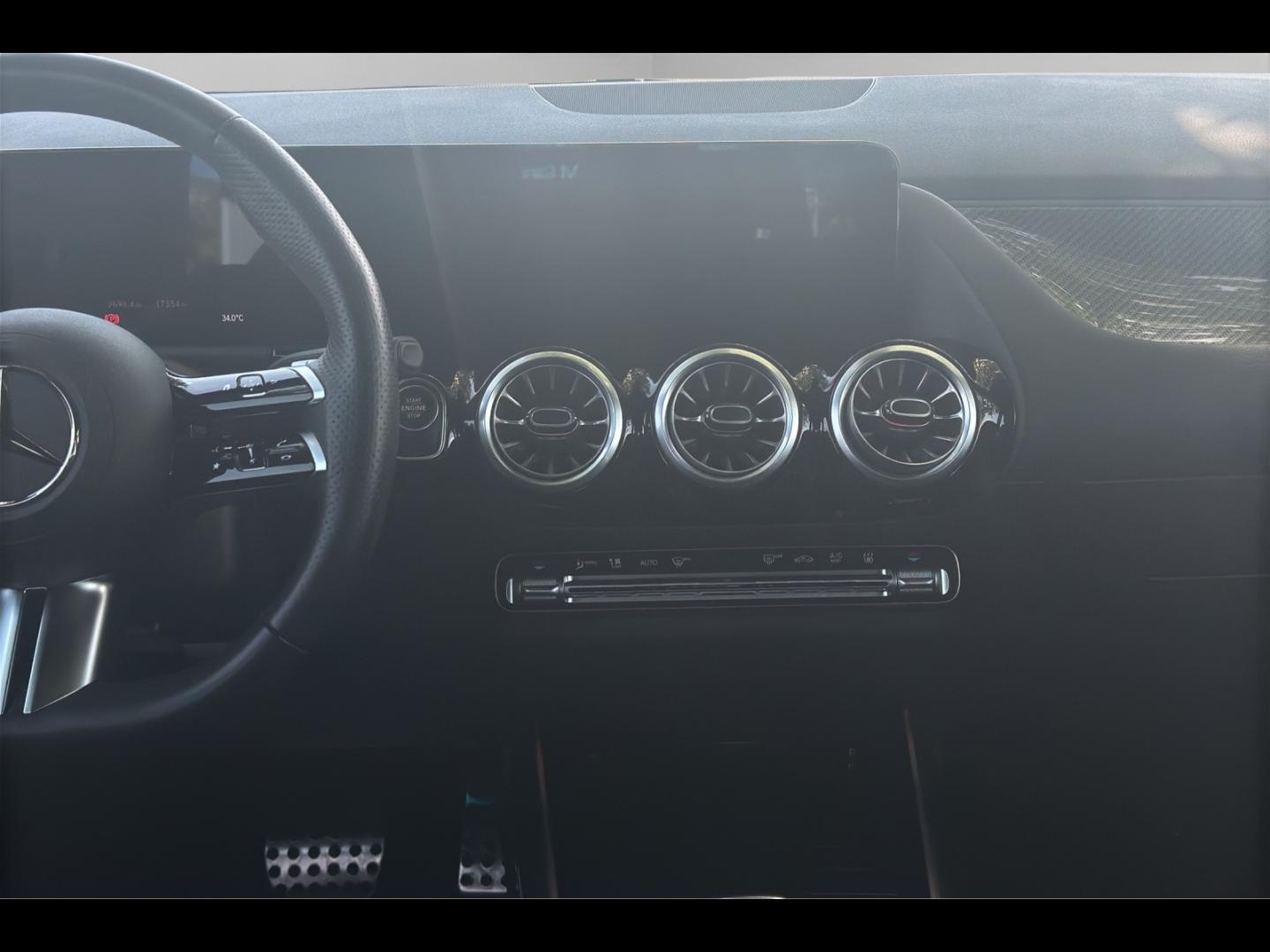 Image MERCEDES-BENZ Classe B 250 e Hybrid EQ 163+109ch AMG Line 8G-DCT