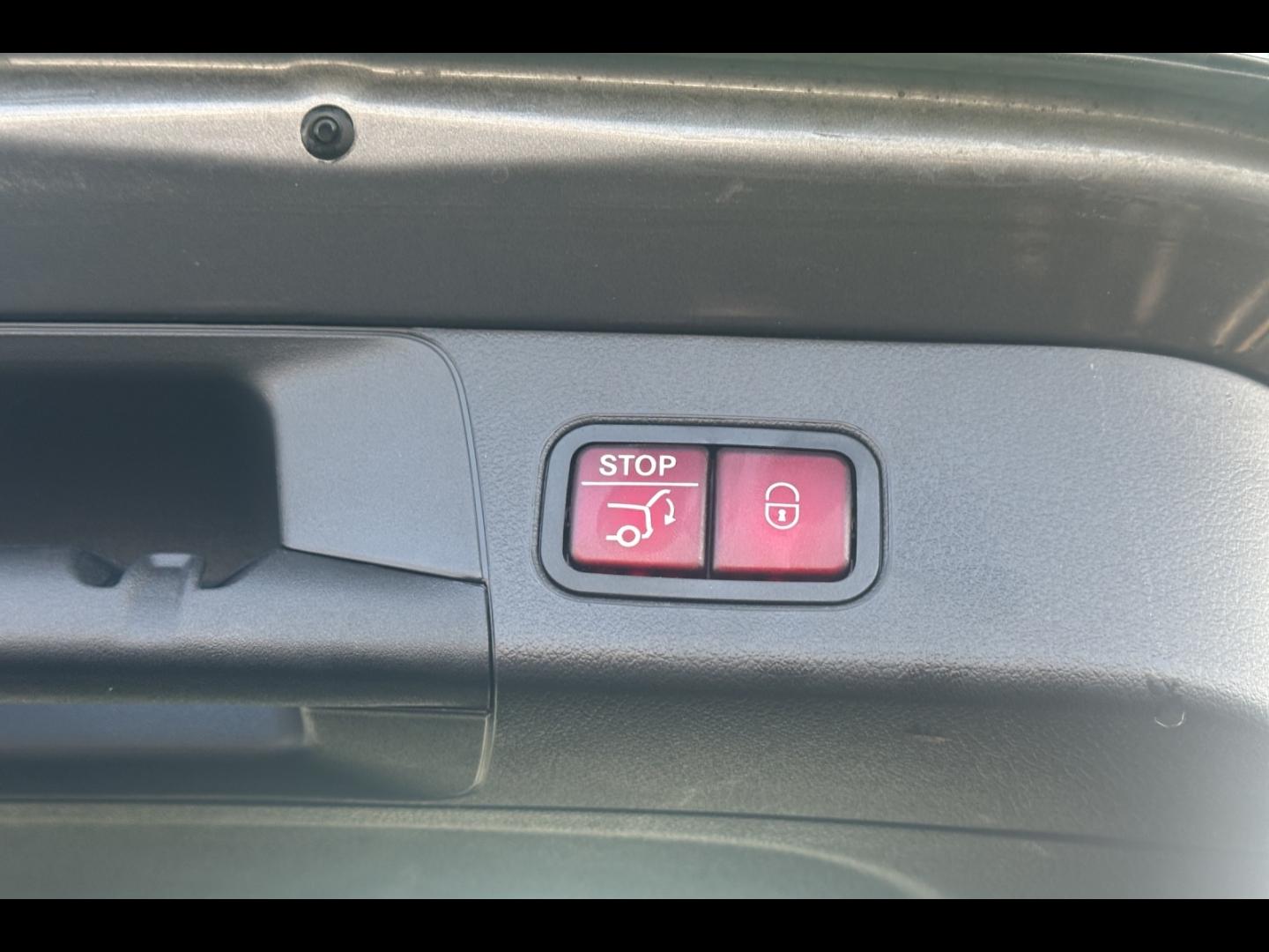Image MERCEDES-BENZ Classe B 250 e Hybrid EQ 163+109ch AMG Line 8G-DCT