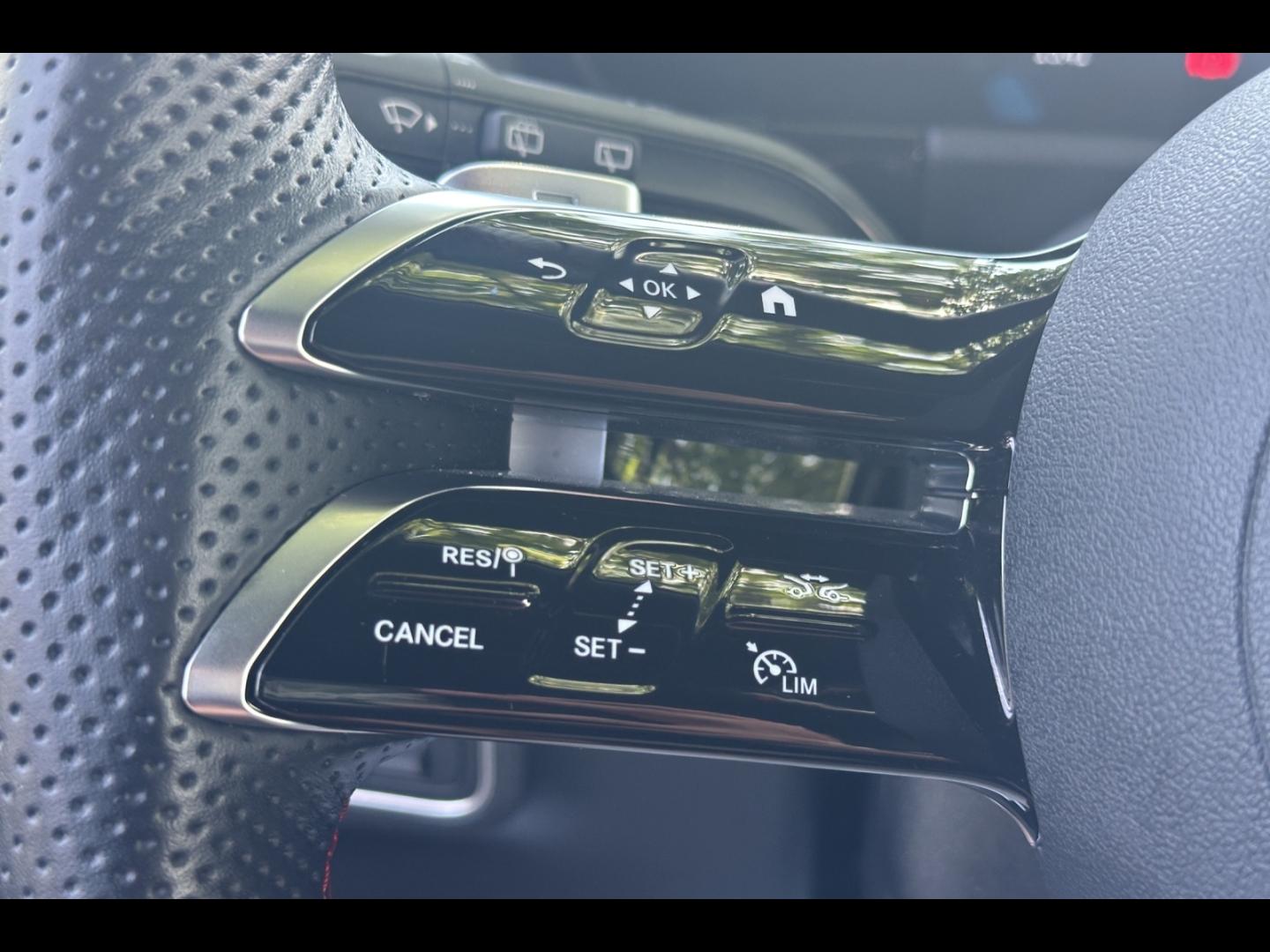 Image MERCEDES-BENZ Classe B 250 e Hybrid EQ 163+109ch AMG Line 8G-DCT