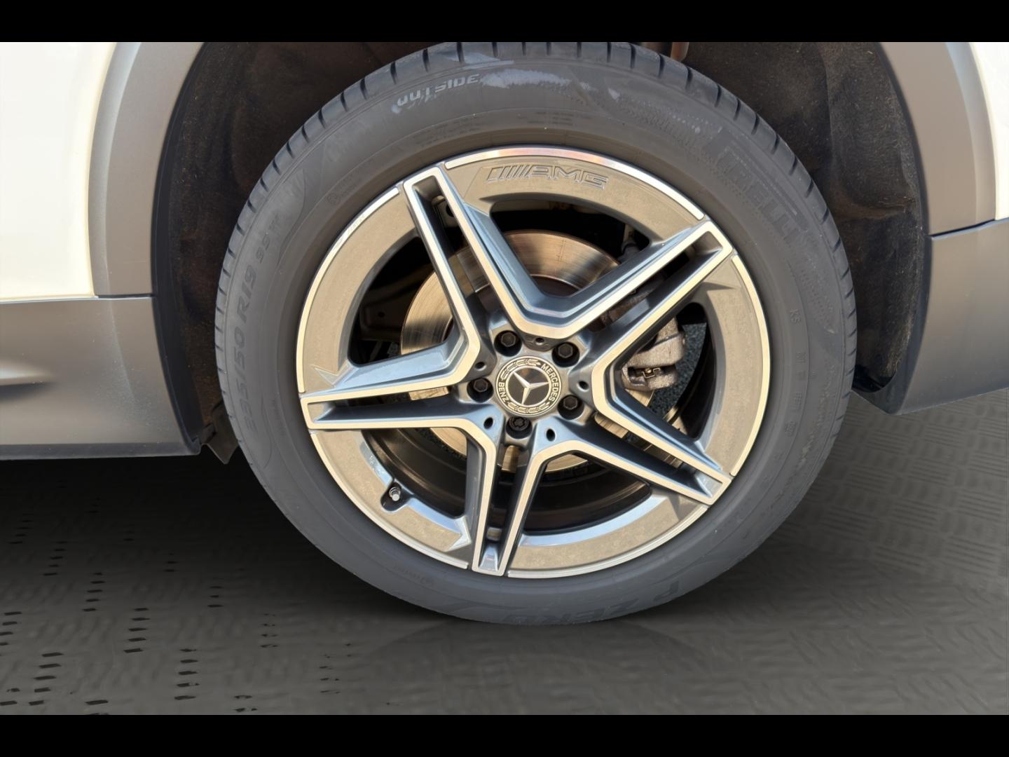 Image MERCEDES-BENZ GLB 200d 150ch AMG Line 8G DCT