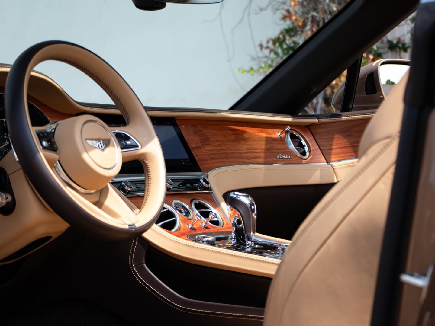 Image BENTLEY CONTINENTAL GTC Azure V8 4.0 550ch
