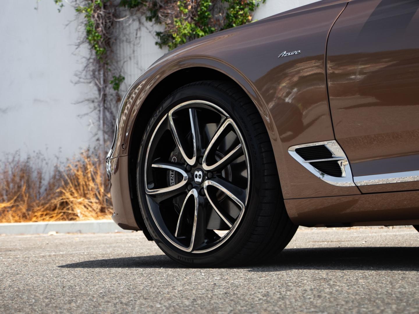 Image BENTLEY CONTINENTAL GTC Azure V8 4.0 550ch