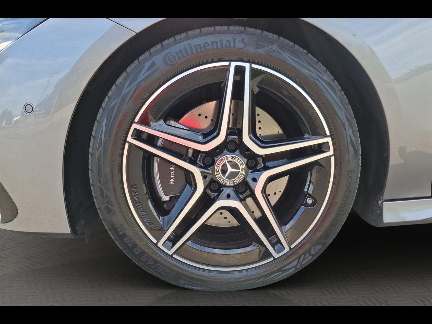 Image MERCEDES-BENZ CLA 200 d 150ch AMG Line 8G-DCT