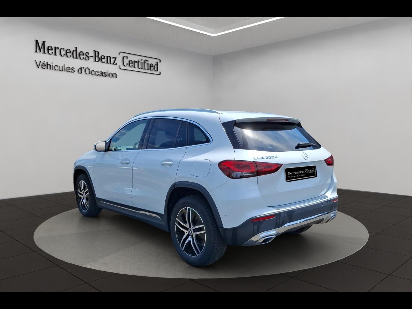 Image MERCEDES-BENZ GLA 200 d 150ch Progressive Line 8G-DCT