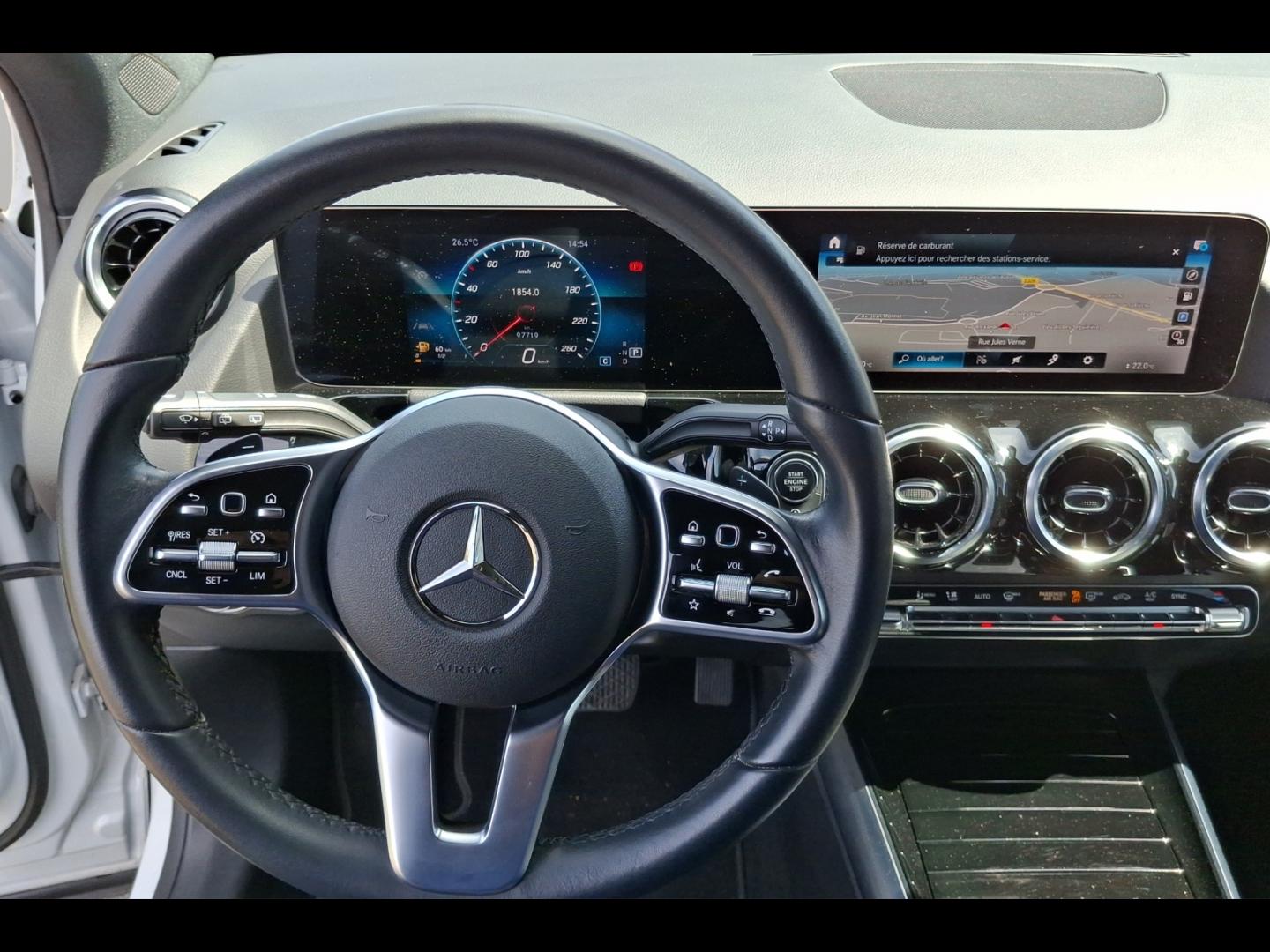 Image MERCEDES-BENZ GLA 200 d 150ch Progressive Line 8G-DCT