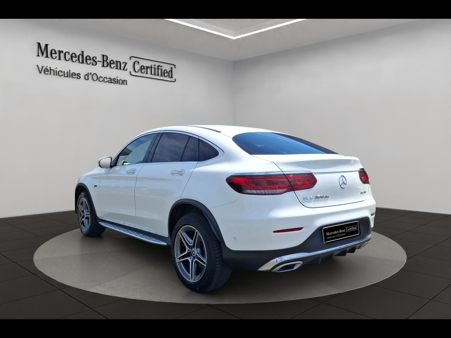 Image MERCEDES-BENZ GLC Coupé 300 de 194+122ch AMG Line 4Matic 9G-Tronic