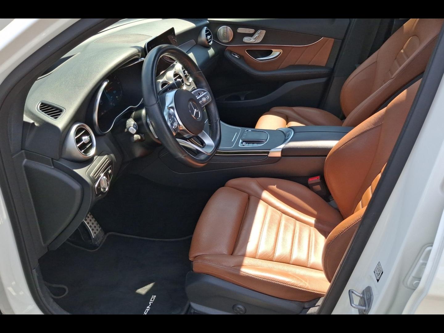 Image MERCEDES-BENZ GLC Coupé 300 de 194+122ch AMG Line 4Matic 9G-Tronic