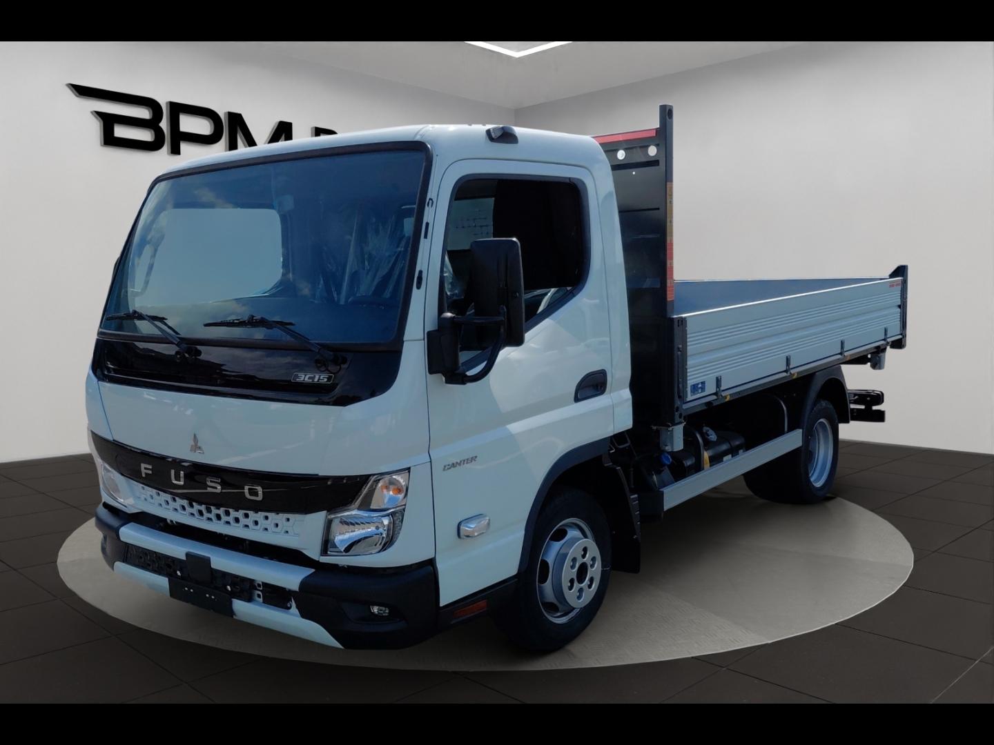 Photo FUSO Canter CCb 3C15 Empattement 28 TRI-BENNE SCATTOLINI