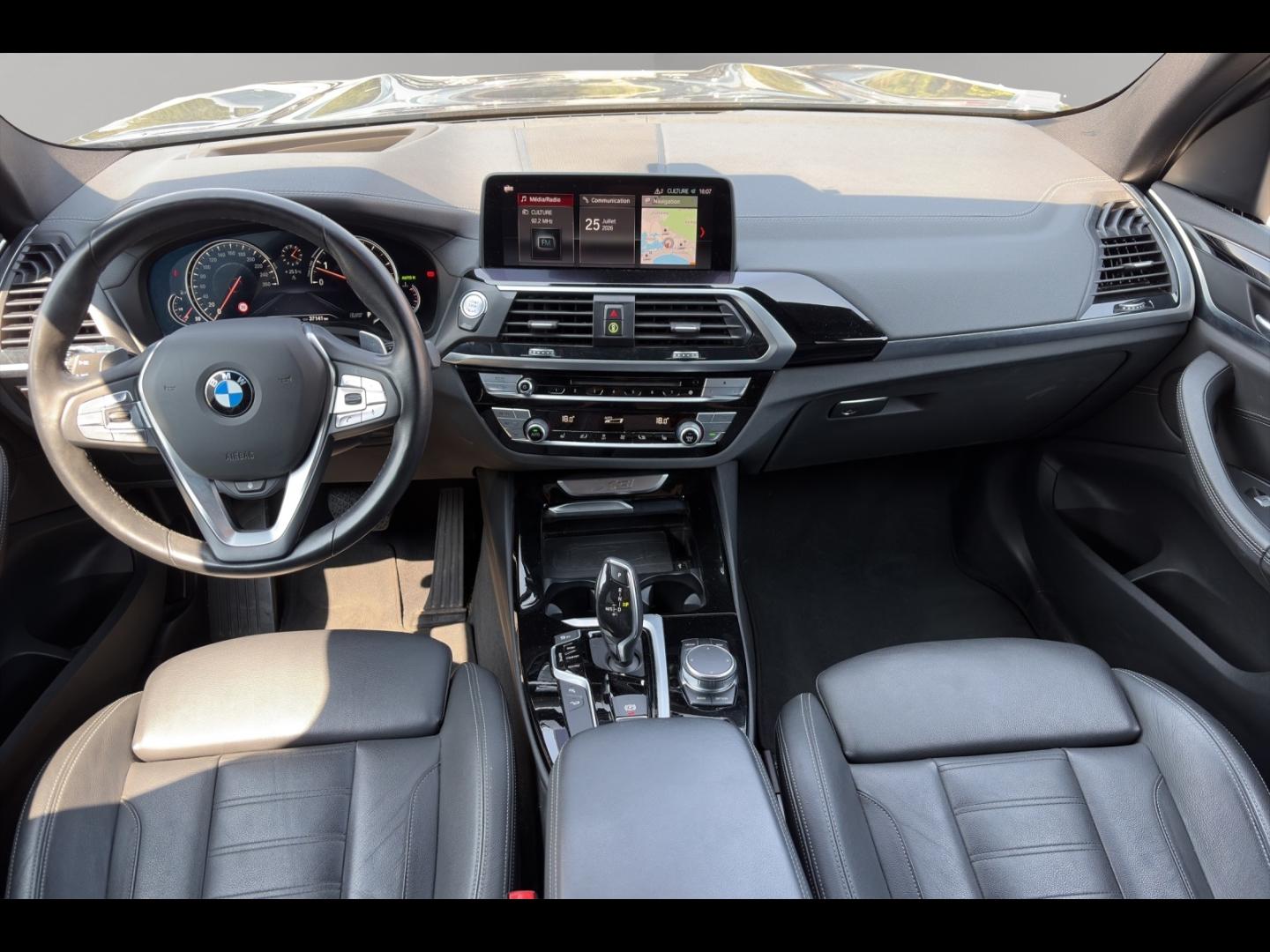 Image BMW X3 xDrive20iA 184ch Luxury Euro6d-T
