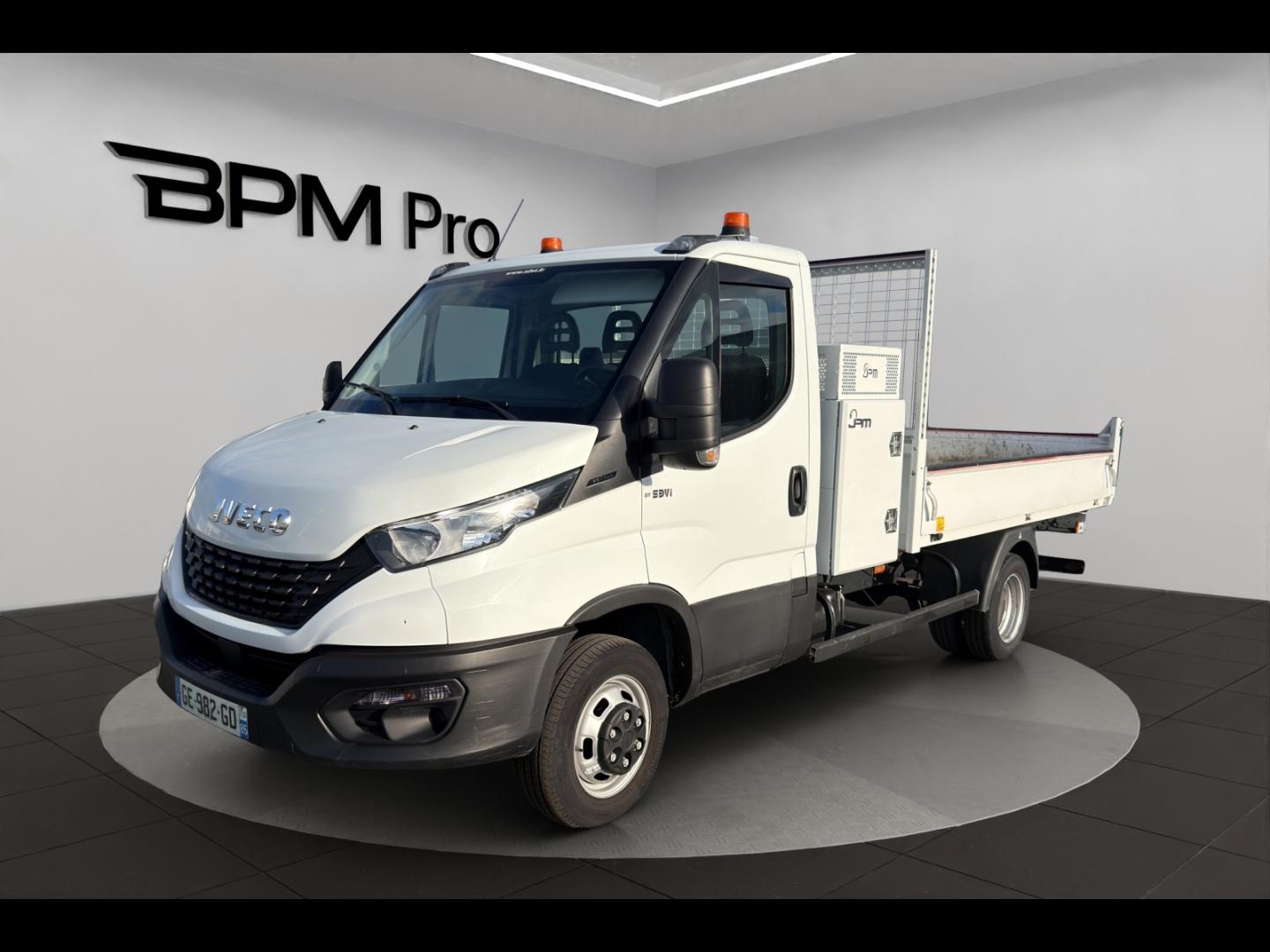 Photo IVECO Daily CCb 35C14 Empattement 3750 Tor