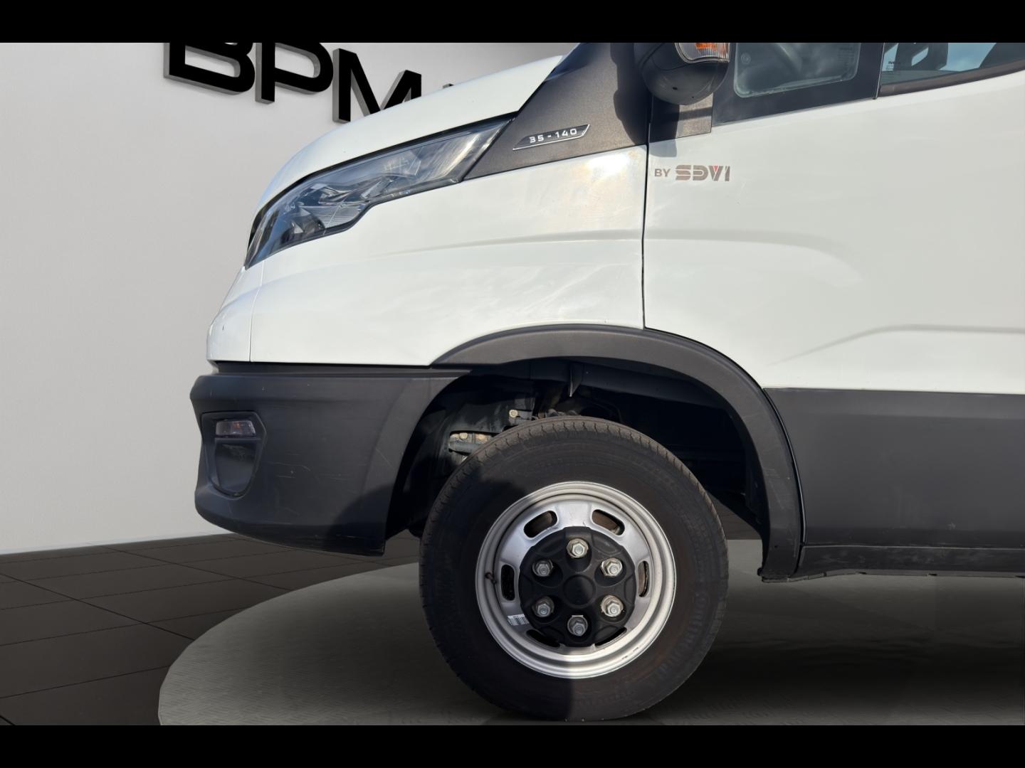 Image IVECO Daily CCb 35C14 Empattement 3750 Tor