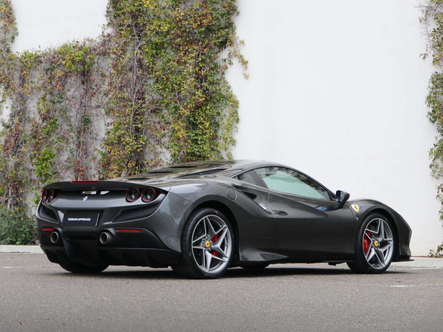 Image FERRARI F8 TRIBUTO V8 BITURBO 3.9
