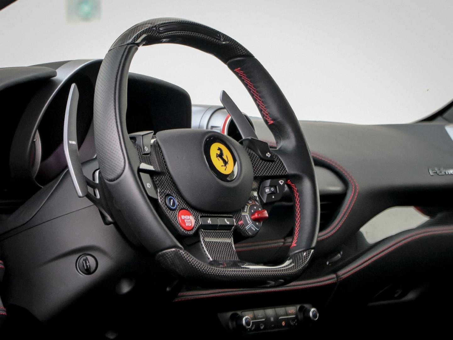 Image FERRARI F8 TRIBUTO V8 BITURBO 3.9