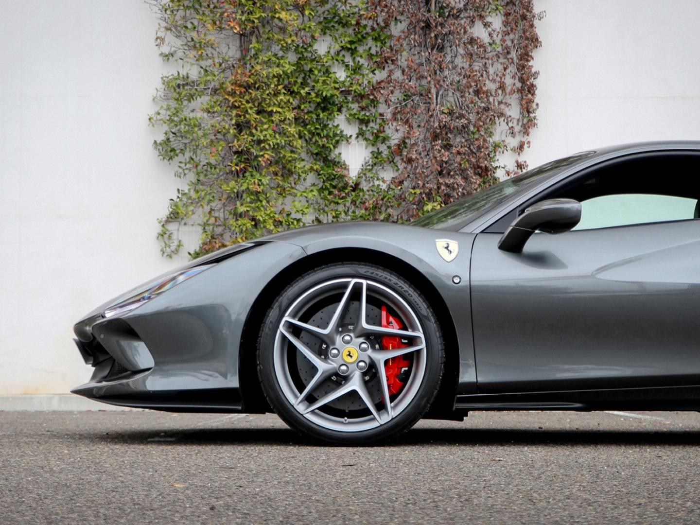 Image FERRARI F8 TRIBUTO V8 BITURBO 3.9