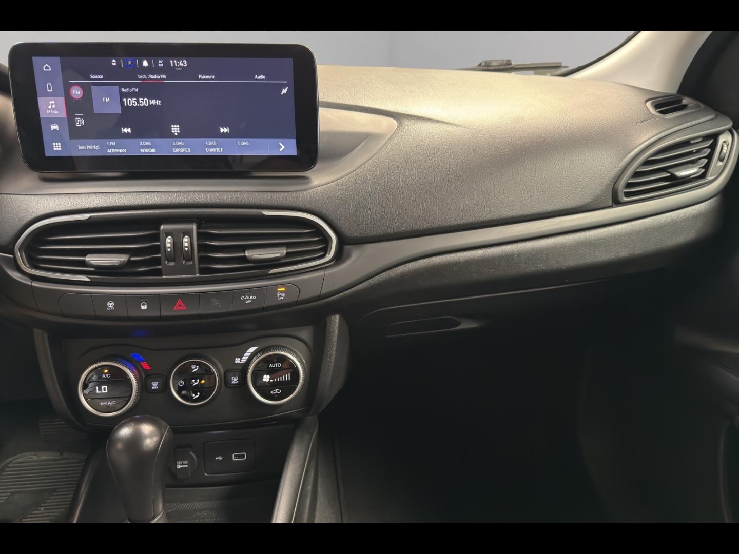 Image FIAT Tipo Cross SW 1.5 FireFly Turbo 130ch S/S Plus Hybrid DCT7 MY22