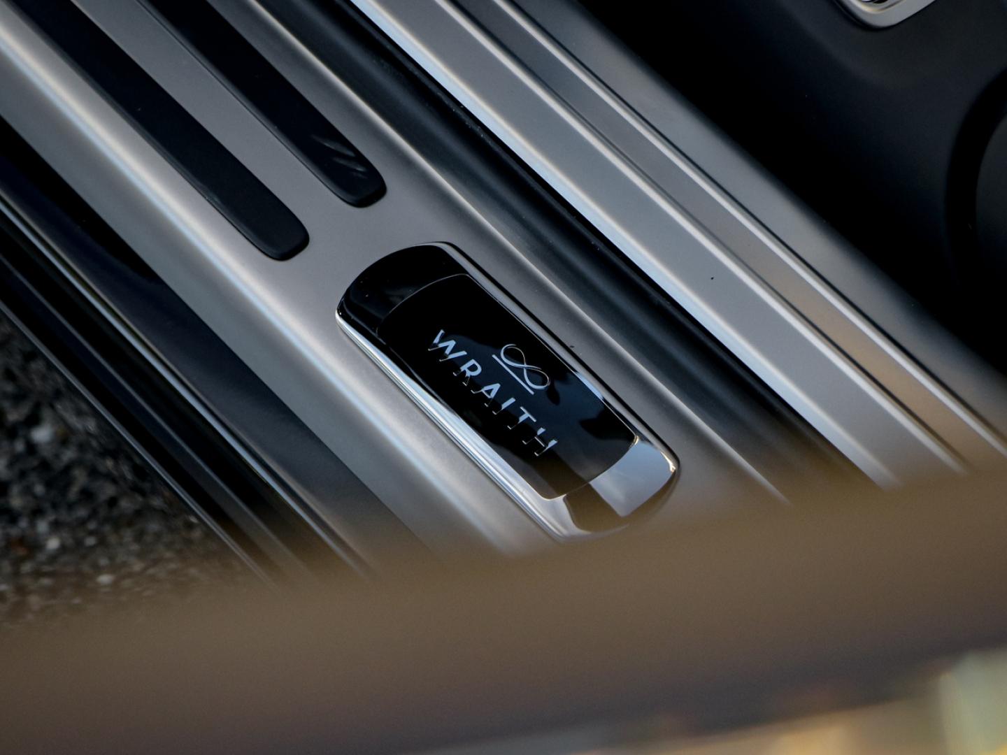 Image ROLLS-ROYCE Wraith V12 632ch Black Badge