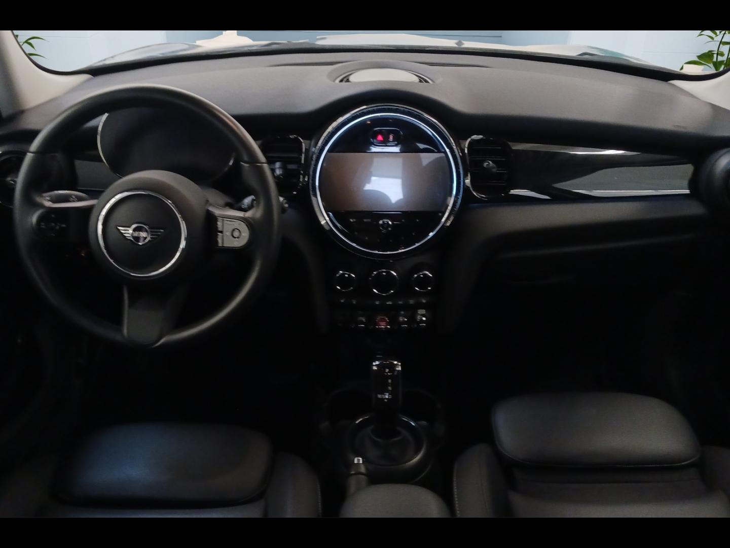 Image MINI Mini 5 Portes Cooper 136ch Edition Premium BVA7