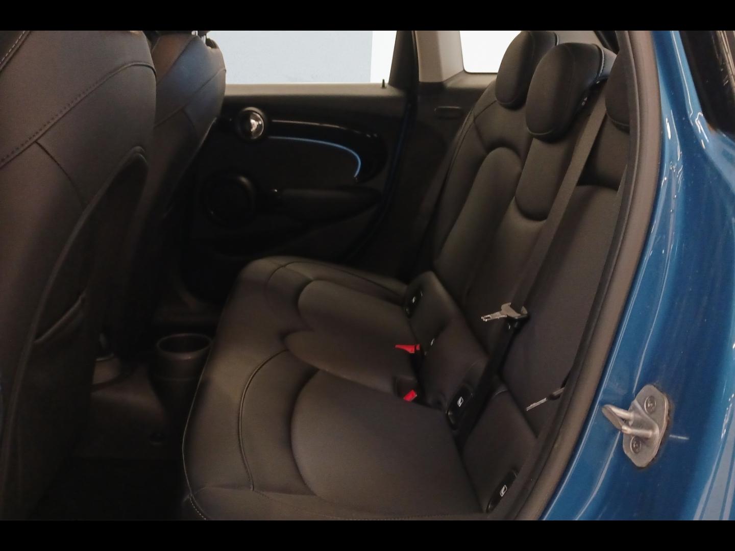 Image MINI Mini 5 Portes Cooper 136ch Edition Premium BVA7