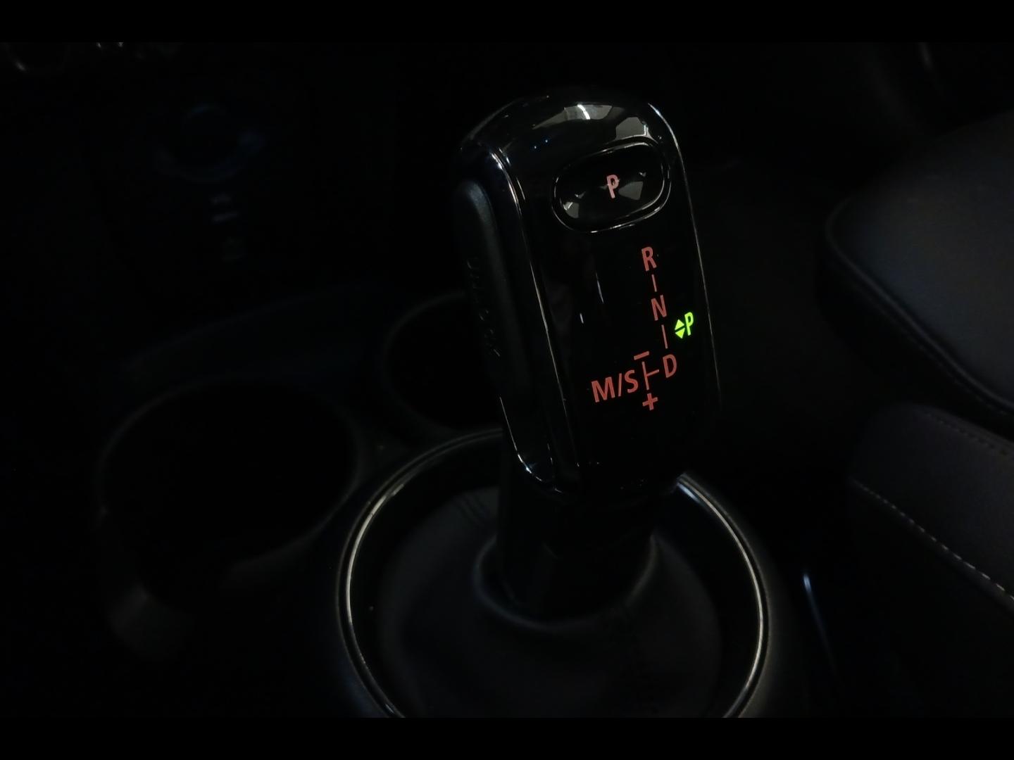 Image MINI Mini 5 Portes Cooper 136ch Edition Premium BVA7
