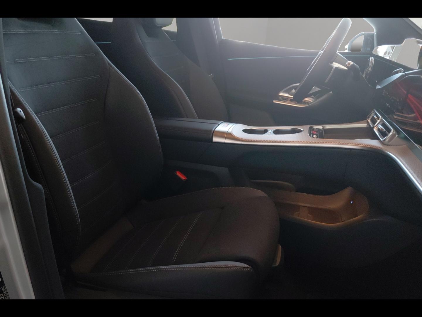 Image MERCEDES-BENZ GLC 400 EQ 489ch AMG Line 4Matic