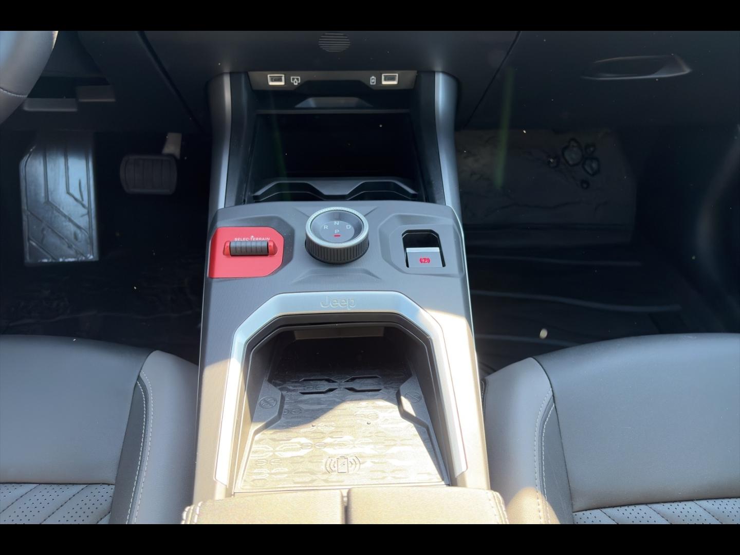 Image JEEP Compass 1.6 Turbo T4 225ch e-Hybrid Plug-in Summit BVR7