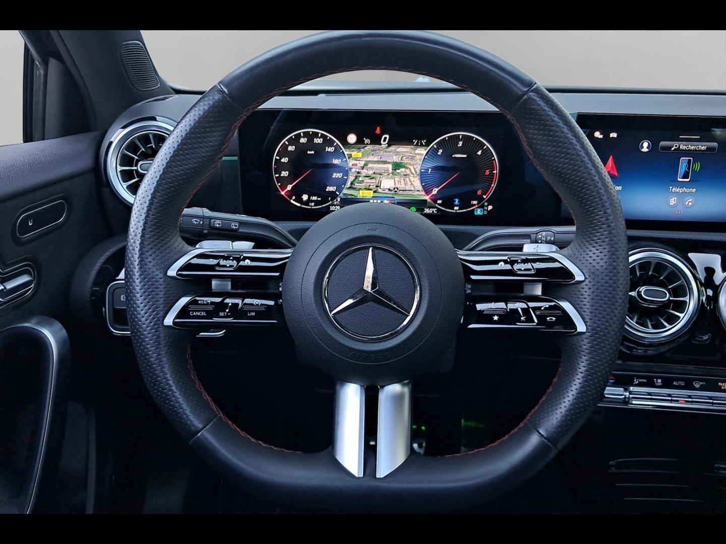 Image MERCEDES-BENZ Classe A 200 d 150ch AMG Line 8G-DCT
