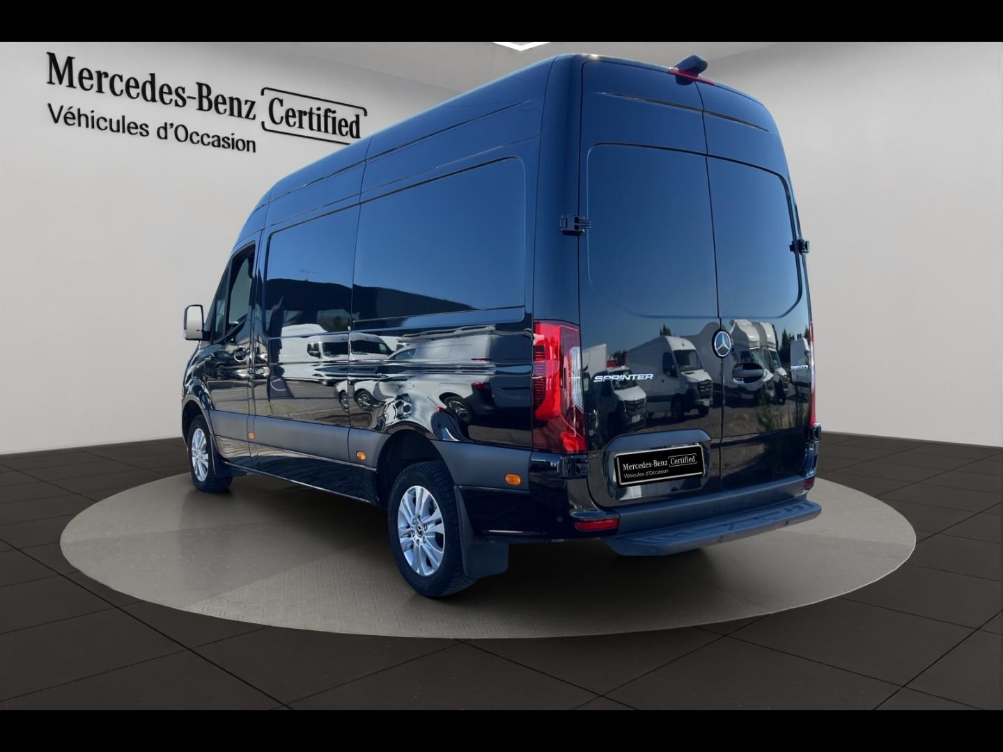 Image MERCEDES-BENZ Sprinter Fg 319 CDI 37 3T5 Select Propulsion Lourd 9G-Tronic