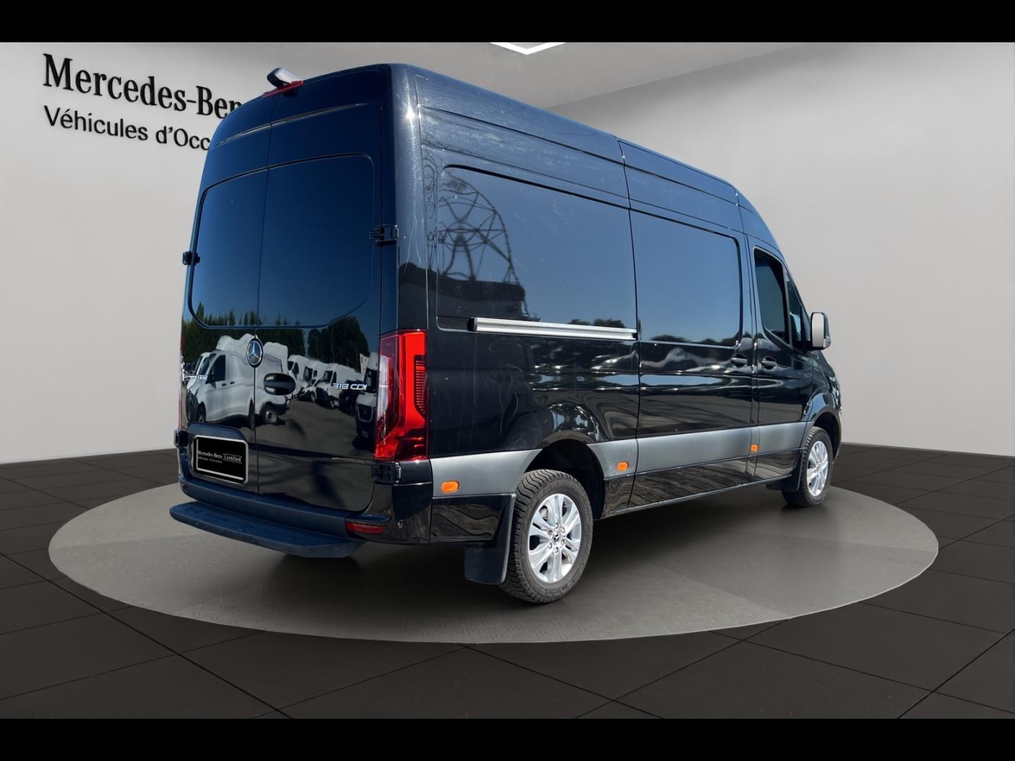 Image MERCEDES-BENZ Sprinter Fg 319 CDI 37 3T5 Select Propulsion Lourd 9G-Tronic