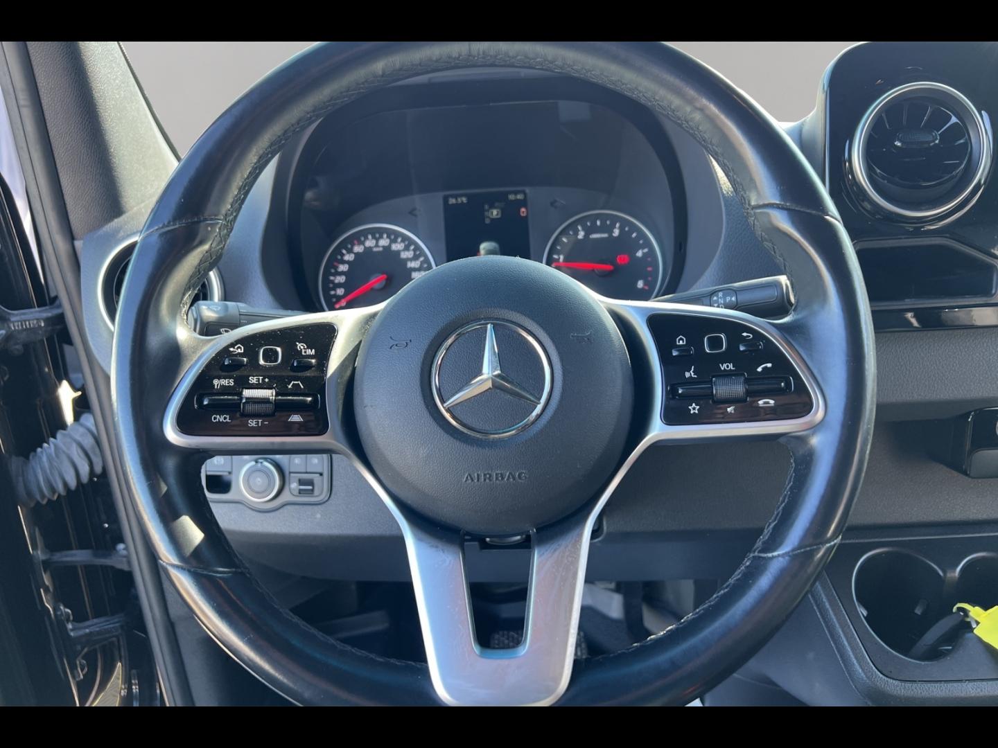 Image MERCEDES-BENZ Sprinter Fg 319 CDI 37 3T5 Select Propulsion Lourd 9G-Tronic
