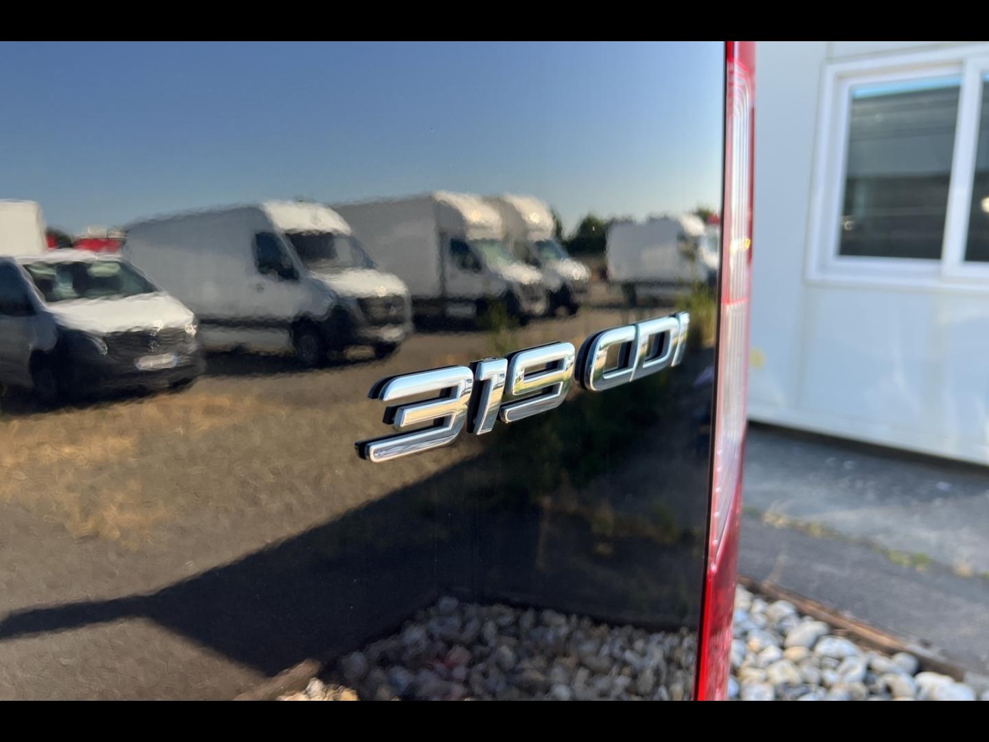 Image MERCEDES-BENZ Sprinter Fg 319 CDI 37 3T5 Select Propulsion Lourd 9G-Tronic