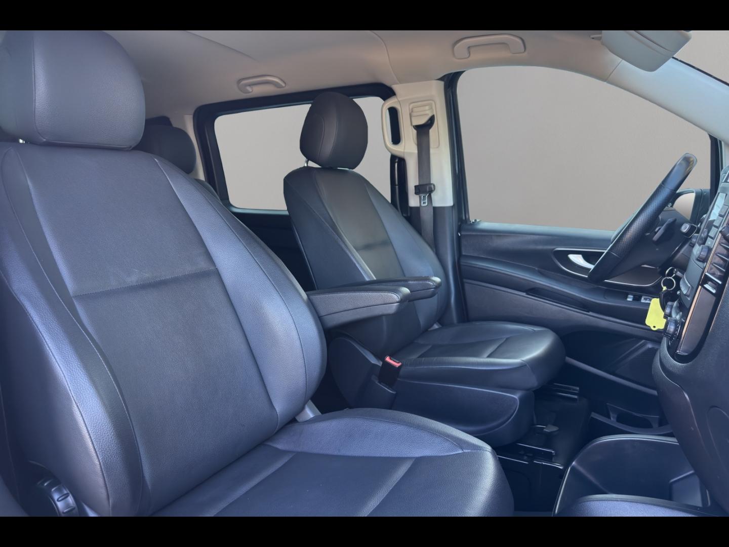 Image MERCEDES-BENZ Vito Fg 119 CDI Mixto Long Select Propulsion 9G-Tronic