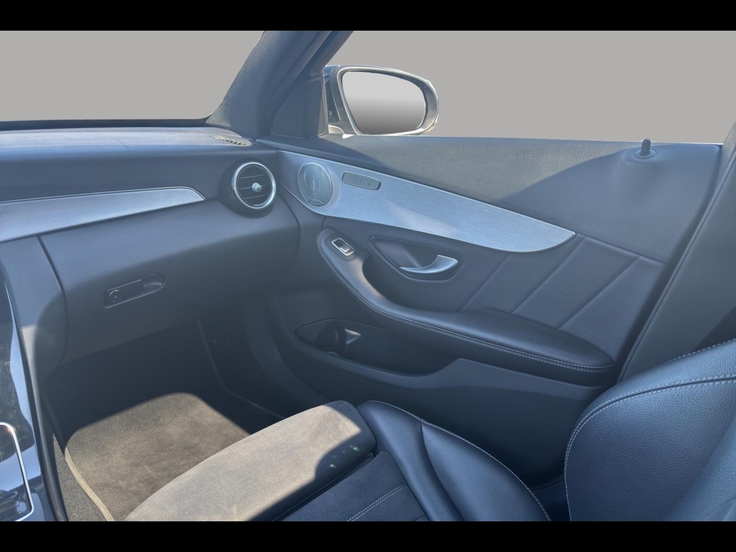 Image MERCEDES-BENZ Classe C Break 300 de 194+122ch AMG Line 9G-Tronic