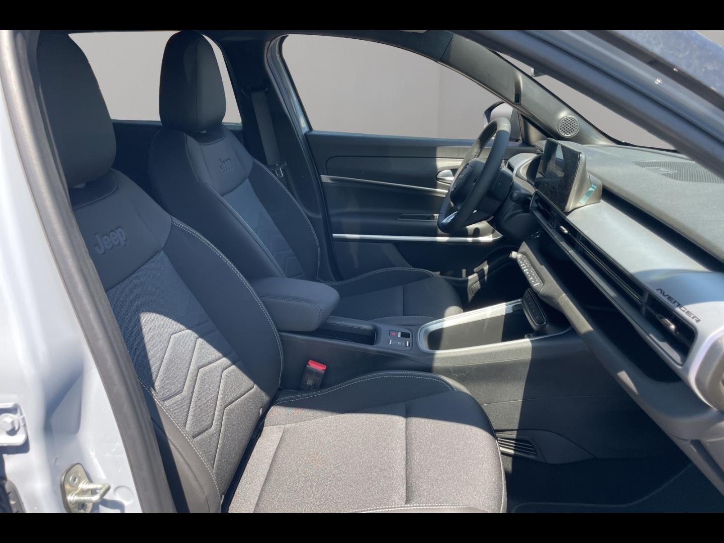 Image JEEP Avenger Electrique 156ch 54kWh Summit