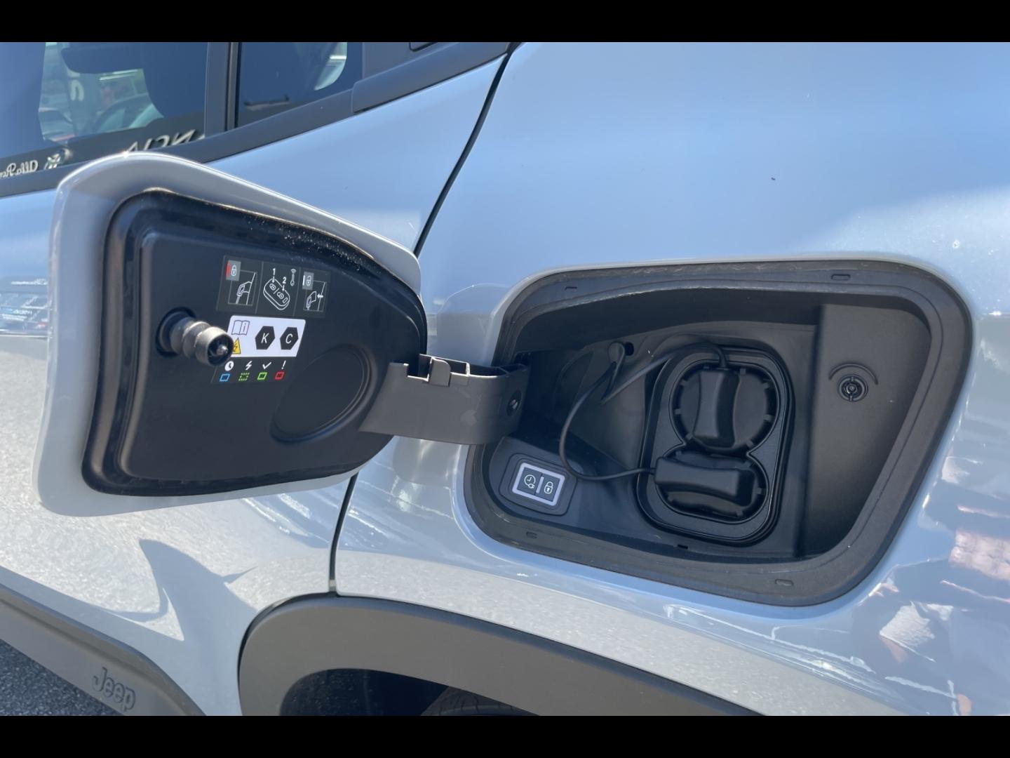 Image JEEP Avenger Electrique 156ch 54kWh Summit