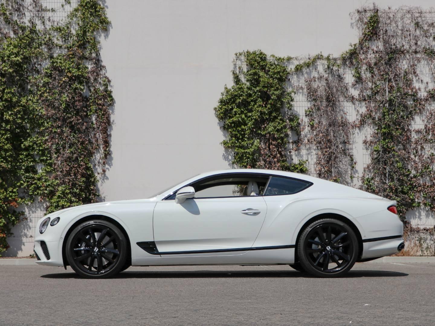 Image BENTLEY Continental GT V8 4.0 550ch