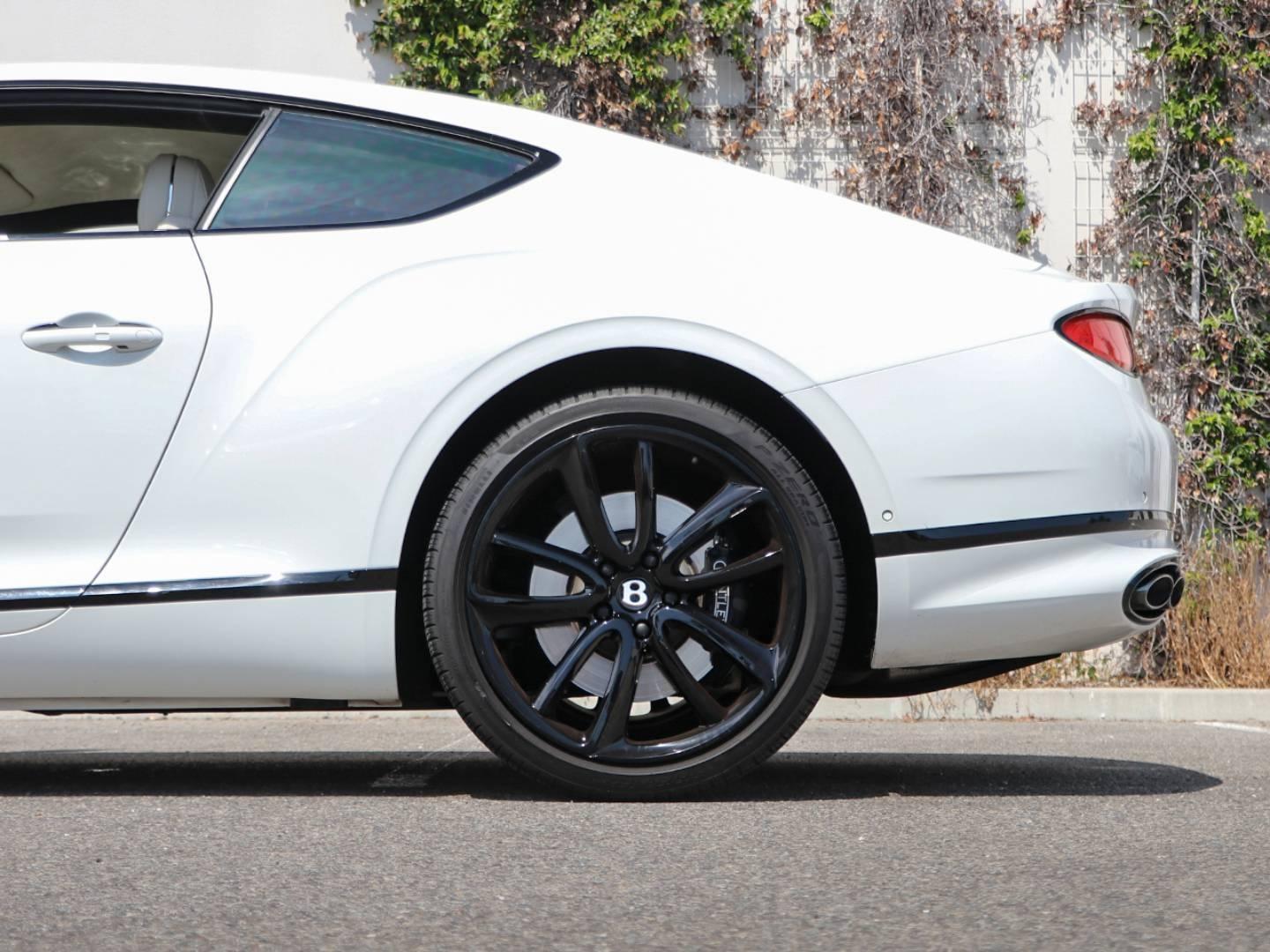 Image BENTLEY Continental GT V8 4.0 550ch