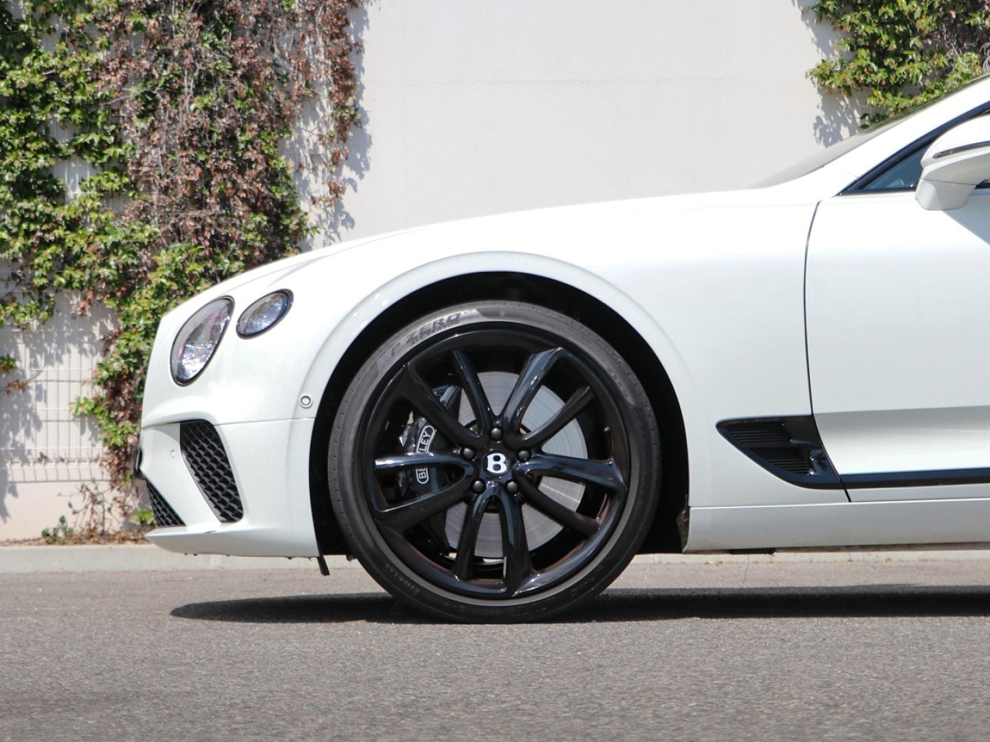 Image BENTLEY Continental GT V8 4.0 550ch