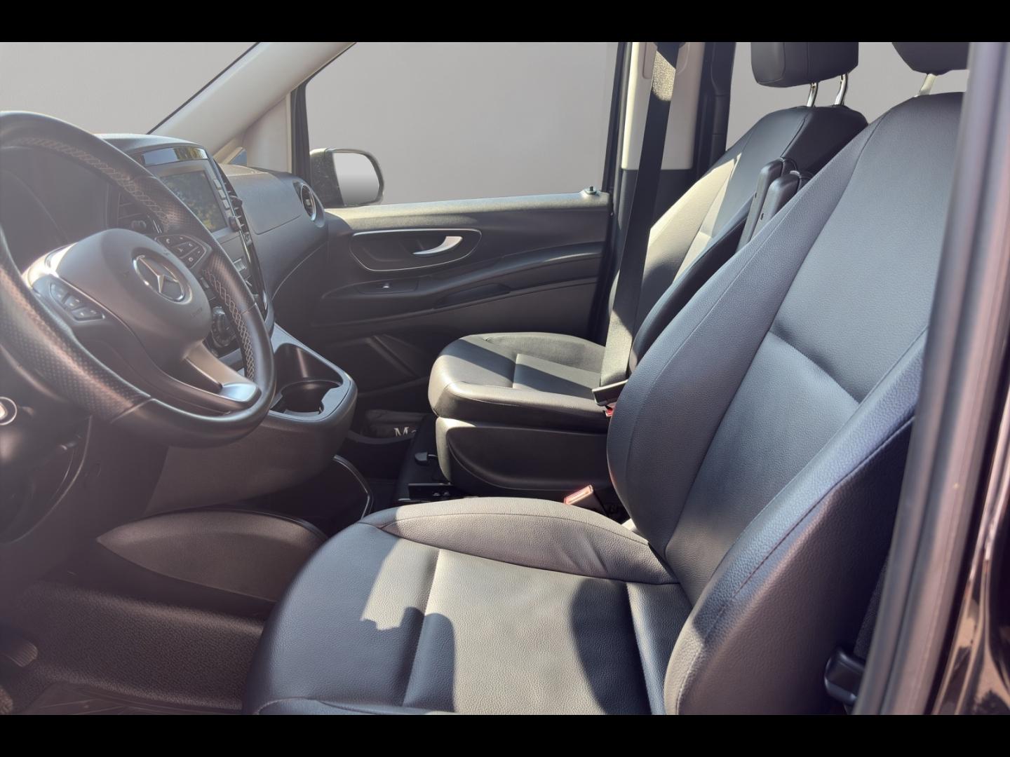 Image MERCEDES-BENZ Vito Fg 116 CDI Mixto Long Select Propulsion 9G-Tronic