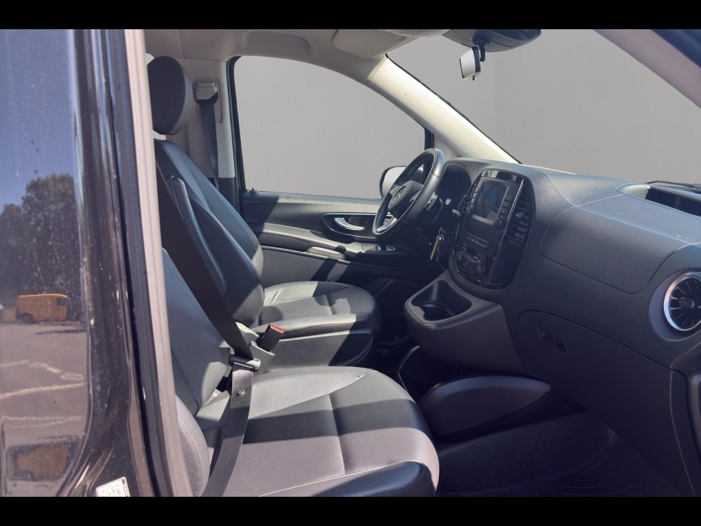 Image MERCEDES-BENZ Vito Fg 116 CDI Mixto Long Select Propulsion 9G-Tronic