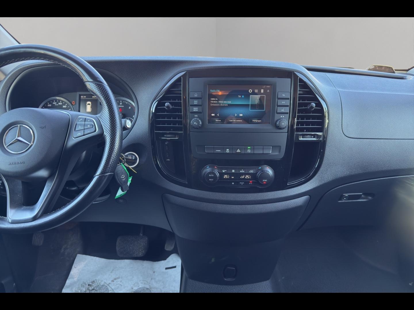 Image MERCEDES-BENZ Vito Fg 116 CDI Mixto Long Select Propulsion 9G-Tronic