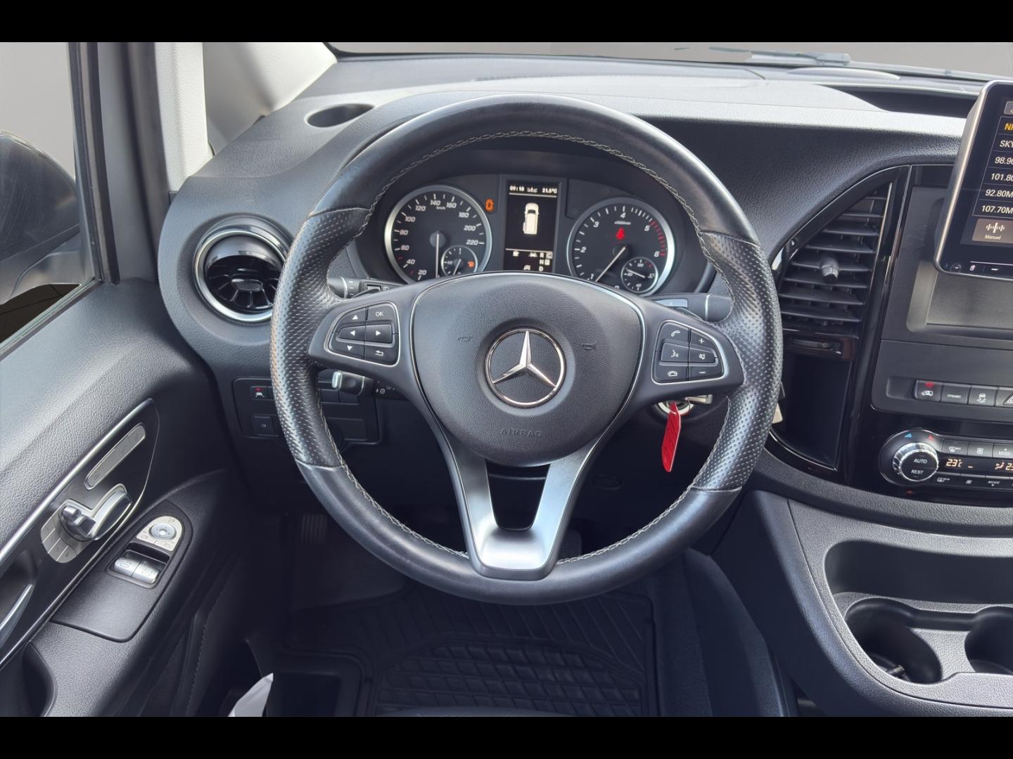 Image MERCEDES-BENZ Vito Fg 119 CDI Mixto Long Select Propulsion 9G-Tronic