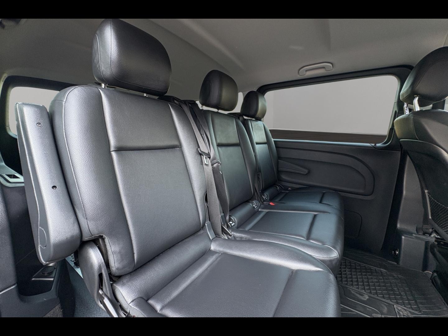 Image MERCEDES-BENZ Vito Fg 119 CDI Mixto Long Select Propulsion 9G-Tronic