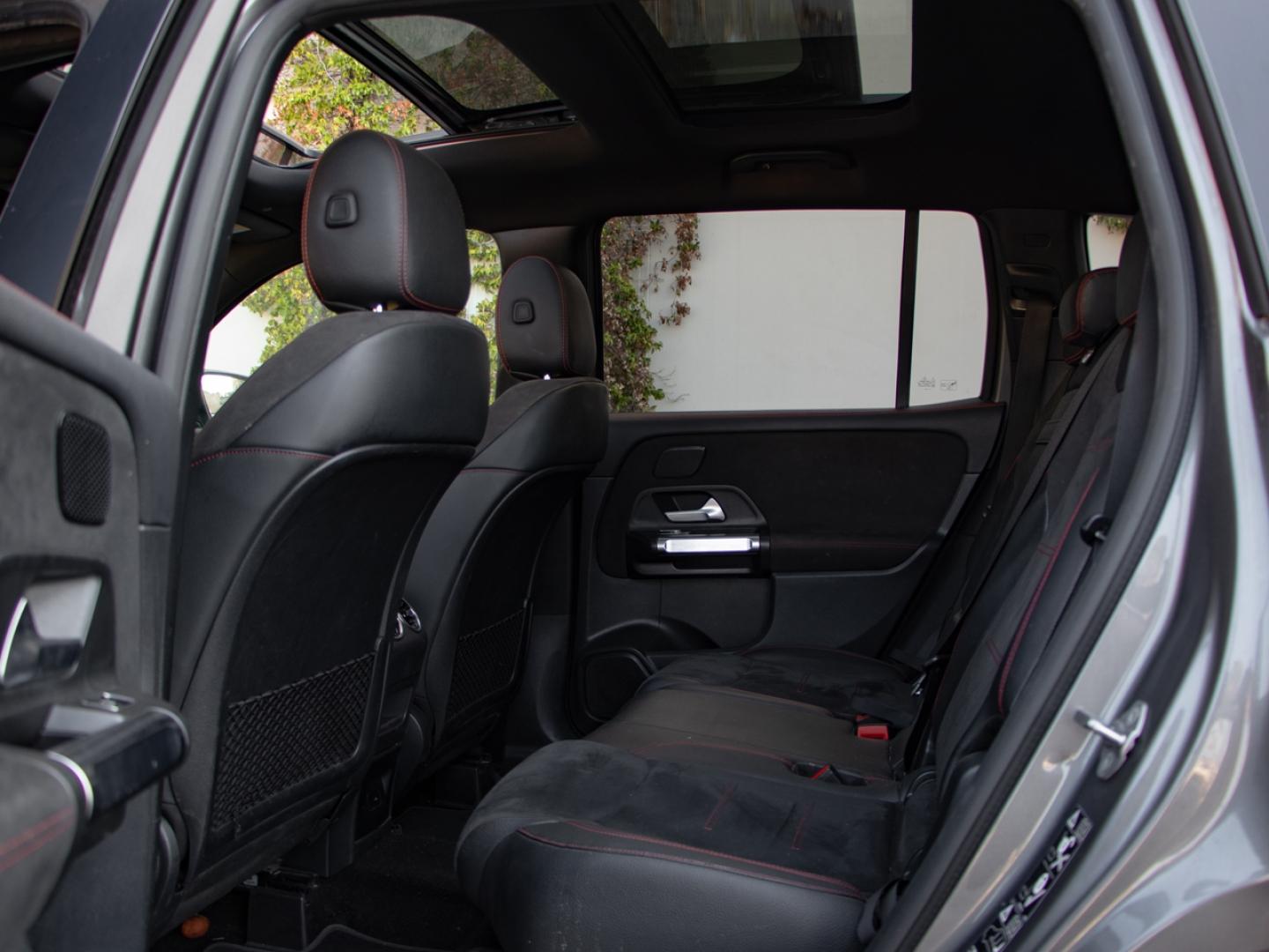 Image MERCEDES-BENZ GLB 220d 190ch AMG Line 4Matic 8G DCT