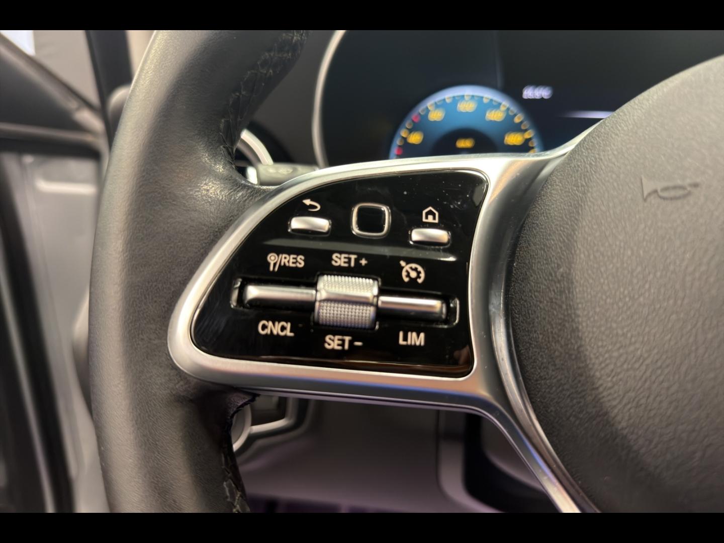 Image MERCEDES-BENZ Classe C 200 d 160ch Avantgarde Line 9G-Tronic